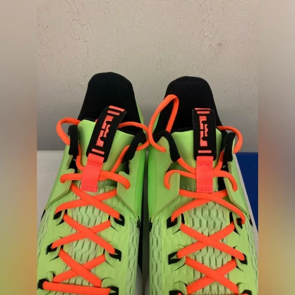 Nike Lebron Witness 5 Grinch, CQ9380-300, worn once, sz 14, orange laces Nike Lebron Witness 5 Basketball Shoes  main image 4